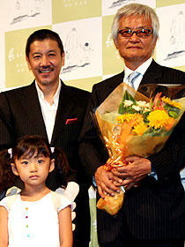 5歳の子役に振り回された！奥田瑛二×緒形拳「長い散歩」