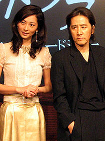 「ラストラブ」(左から)伊東美咲、田村正和