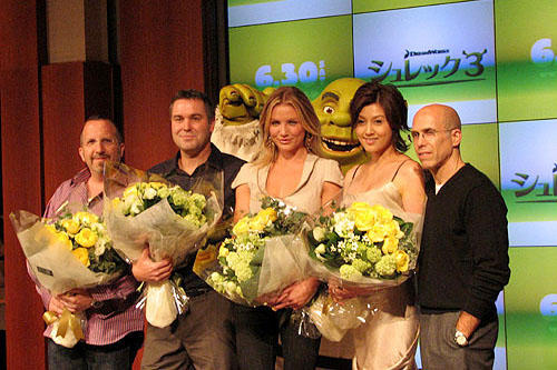 キャメロン＆紀香の日米フィオナ姫が華麗な2ショット「シュレック3」