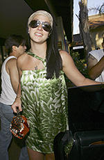 ブリトニー・スピアーズ、豪邸売り出し、子連れで高級ホテル暮らし