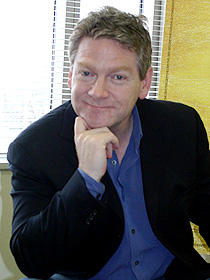 「魔笛」のケネス・ブラナー監督、モーツァルトへの恨みは無し