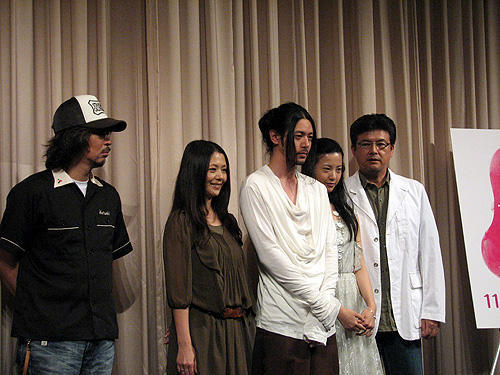 「時効警察」オダギリ＆三木監督が再びタッグ！「転々」舞台挨拶