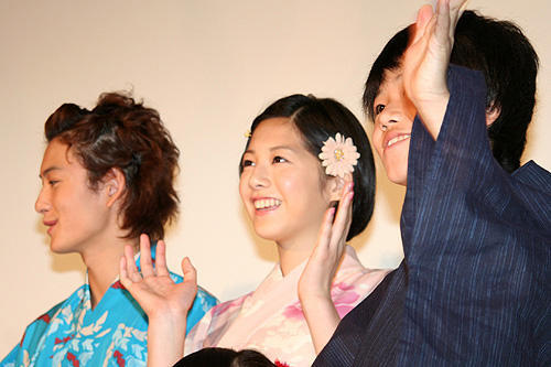 夏帆のキュートな浴衣姿に佐藤浩市ドキドキ「天然コケッコー」