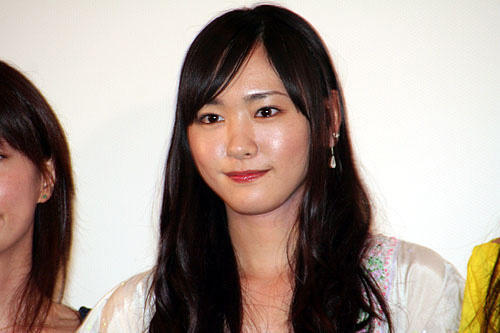 ガッキーが“初体験”で泣いちゃった！「恋するマドリ」完成披露