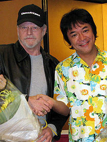 「日本以外全部沈没」の河崎監督が「トランスフォーマー」をパロディ化