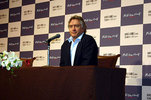 “監督”ロバート・デ・ニーロ初来日！「グッド・シェパード」会見