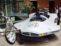 「ファンタスティック・フォー」のスーパーメカがお台場に登場!