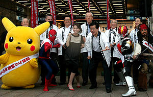 「映画盗撮防止法」施行開始！小林麻央らが街頭キャンペーン