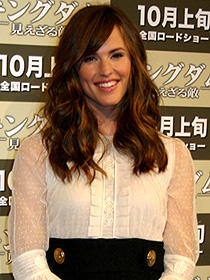 ジェニファー・ガーナーが初来日！「キングダム／見えざる敵」会見