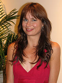 賢く美しくセクシーなところもクロエ似よ！ と語る「24」メアリー＝リン・ライスカブ