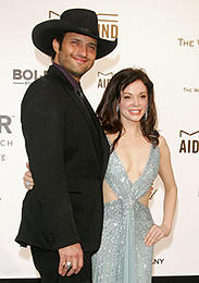 ロドリゲス監督が婚約者を主役にゴリ押し。「バーバレラ」暗礁に！