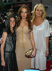 母親もかなりのツワモノ