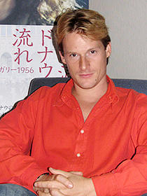 「君の涙 ドナウに流れ」主演俳優が語る、ハンガリー五輪選手の悲劇