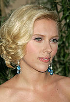 スカーレット・ヨハンソンがオムニバス映画で監督デビュー！