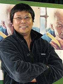 キャリア81年！93歳現役理髪師の日常を描く「胡同の理髪師」