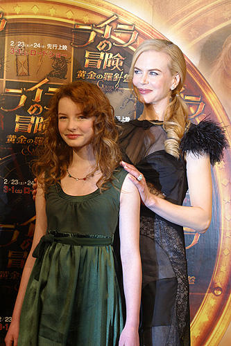 妊娠5カ月のニコール・キッドマン、幸せオーラを振りまいて来日！