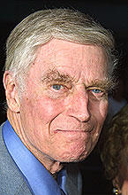 「ベン・ハー」のオスカー俳優、チャールトン・ヘストン死去。84歳