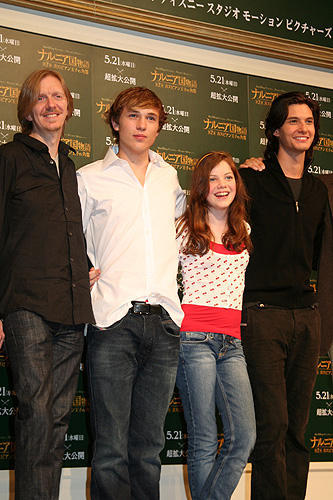 「ナルニア国物語」来日会見。主役の2人が競い合ったものとは…？