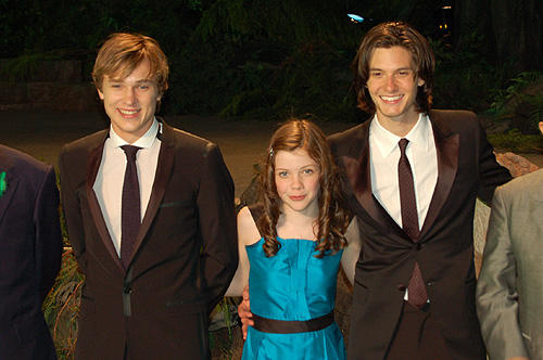 カスピアン王子ベン・バーンズの登場にファンが熱狂！「ナルニア」プレミア