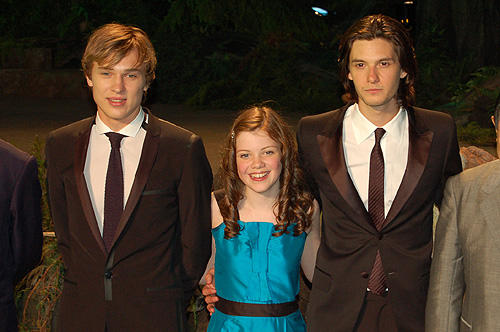 カスピアン王子ベン・バーンズの登場にファンが熱狂！「ナルニア」プレミア