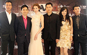 アジアのスターが四川省大地震の被災者に哀悼！