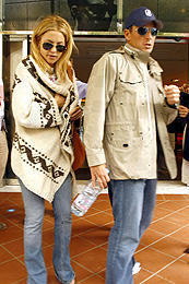 O・ウィルソンと破局のケイト・ハドソン。新恋人は、あの伝説の男！