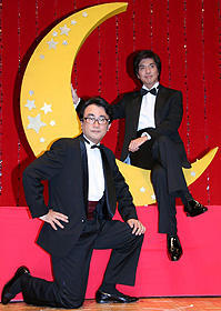 三谷監督と佐藤浩市が絶妙なかけあいを披露！「ザ・マジックアワー」試写会