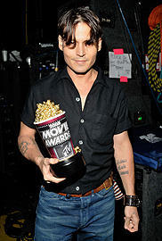 ジョニー・デップ2冠！MTV映画賞は「トランスフォーマー」に