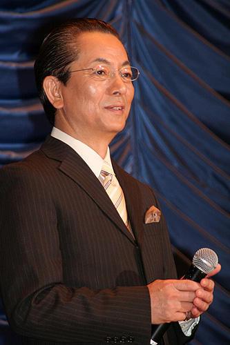 動員300万人突破の「相棒」。水谷豊、寺脇康文らが凱旋舞台挨拶