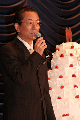 動員300万人突破の「相棒」。水谷豊、寺脇康文らが凱旋舞台挨拶