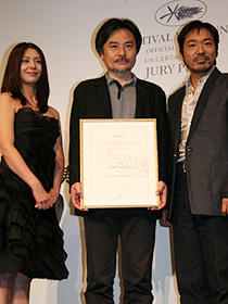 監督、キャストが一丸となっての受賞