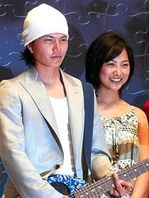 谷村美月の胸元に市原隼人もドキドキと告白！「神様のパズル」初日