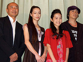 高橋克実＆大森南朋が爆笑エピソードを公開！「西の魔女が死んだ」初日