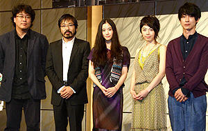 香川照之が引きこもり役に加瀬亮を推薦。「TOKYO！」記者会見