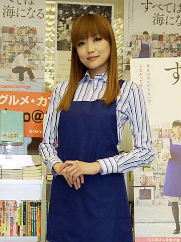 柳楽に「先を越された」サトエリ、今年は「待ち人来る」？