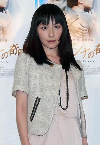 奥菜恵、1年ぶり登場に育児と仕事「楽しく両立しています」