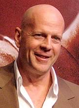 まだまだ働くマクレーン刑事