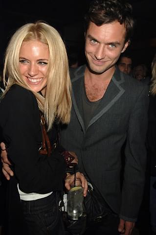 荒波乗り越えジュード・ロウとシエナ・ミラーが復縁