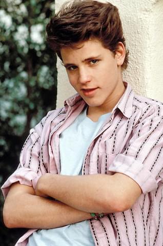 元ティーンアイドル、俳優コリー・ハイムが38歳で死去 薬物過剰摂取の可能性