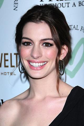 アン・ハサウェイ＆ジム・スタージェスが「17歳の肖像」監督の新作で共演