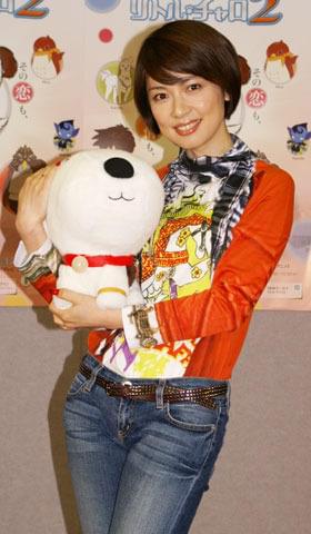 純名里沙、ルンルン留学気分 NHK英語アニメ「リトル・チャロ2」会見