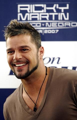 リッキー・マーティンが同性愛をカミングアウト