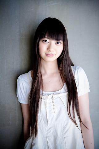 山下リオ、「ほしのふるまち」ヒロイン・渚役に決定