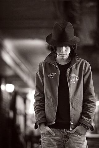 劇中では断片的だった音を曲として 完成させたサントラも発売中