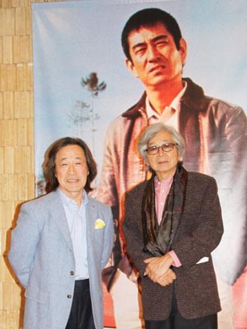 武田鉄矢＆山田洋次監督33年ぶり“再会” 高倉健から速達で手紙も到着