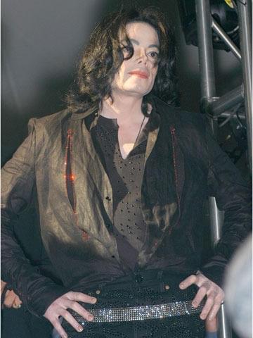 マイケル命日に映画「キング・オブ・ポップの素顔」日本で最速公開