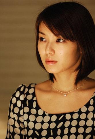 内山理名＆キム・ウンス、「遠くの空」で“運命の恋”