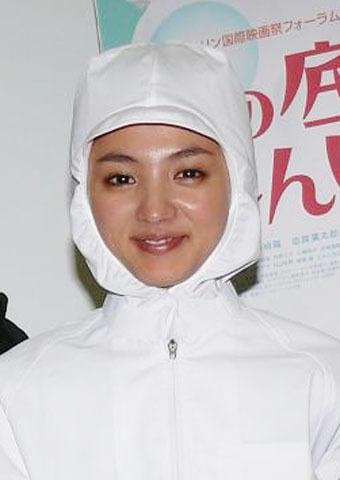 満島ひかり、作業着姿で初日挨拶に「泣きそう」