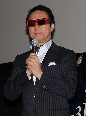 3Dヨン様に“家族”300人が大歓声！