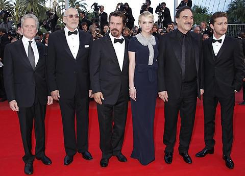 【カンヌ映画祭】オリバー・ストーン監督「ウォール・ストリート」上映で熱論